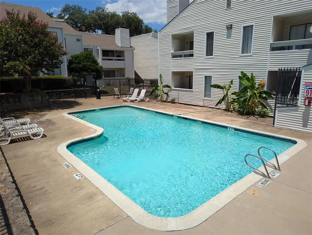 7431 Holly Hill Drive, #131