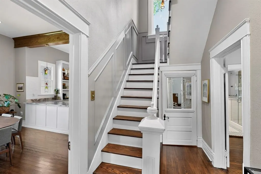 1108 W Virginia Street