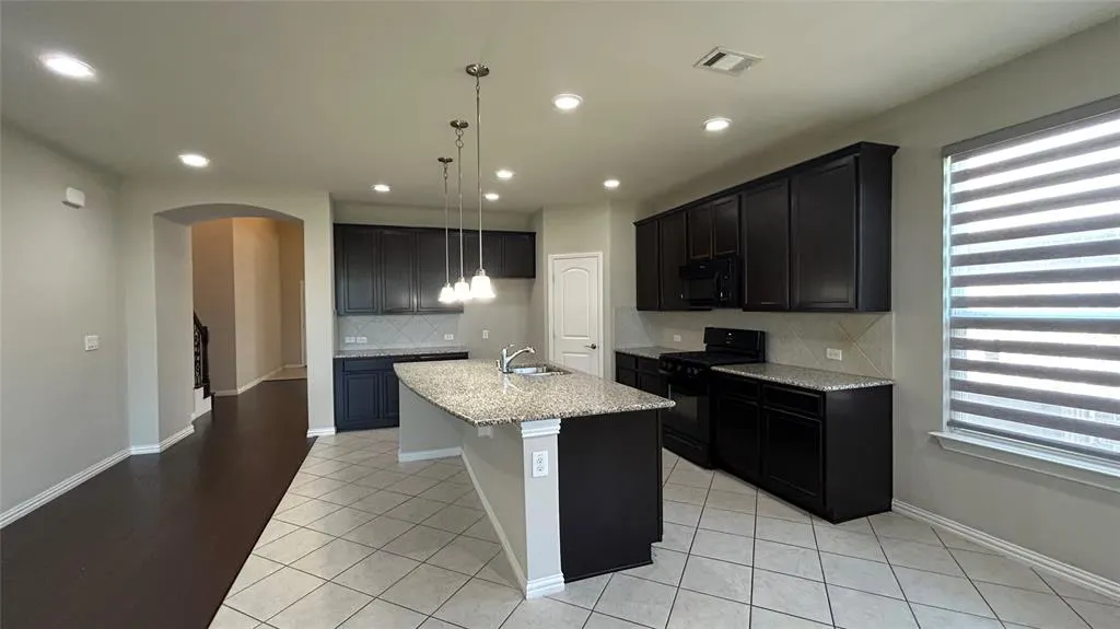 2221 Candler Club Way