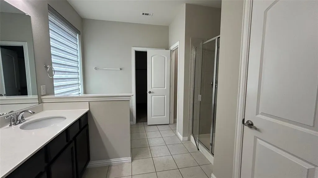 2221 Candler Club Way
