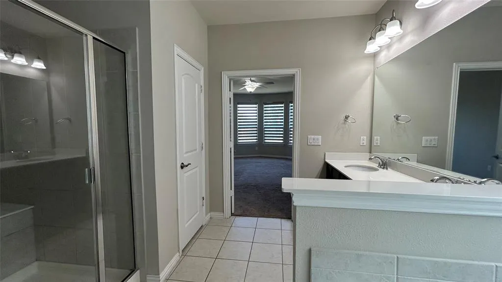 2221 Candler Club Way