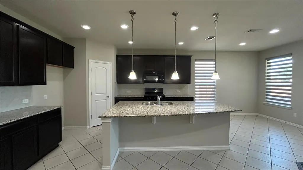 2221 Candler Club Way