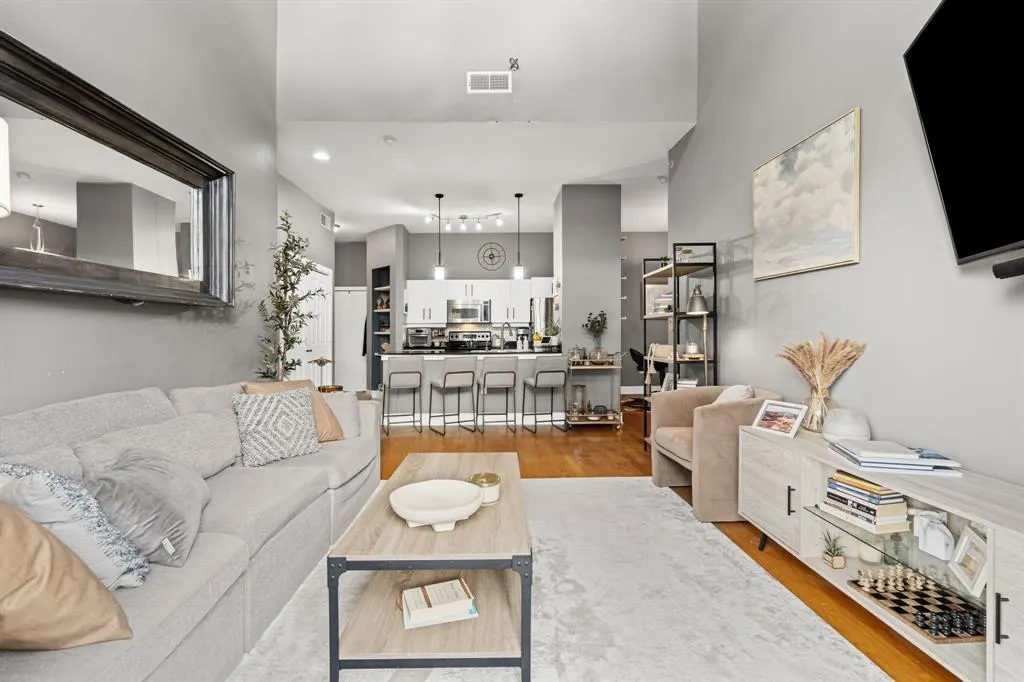4414 Cedar Springs Road