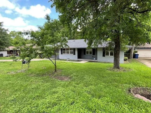7405 Daingerfield Drive