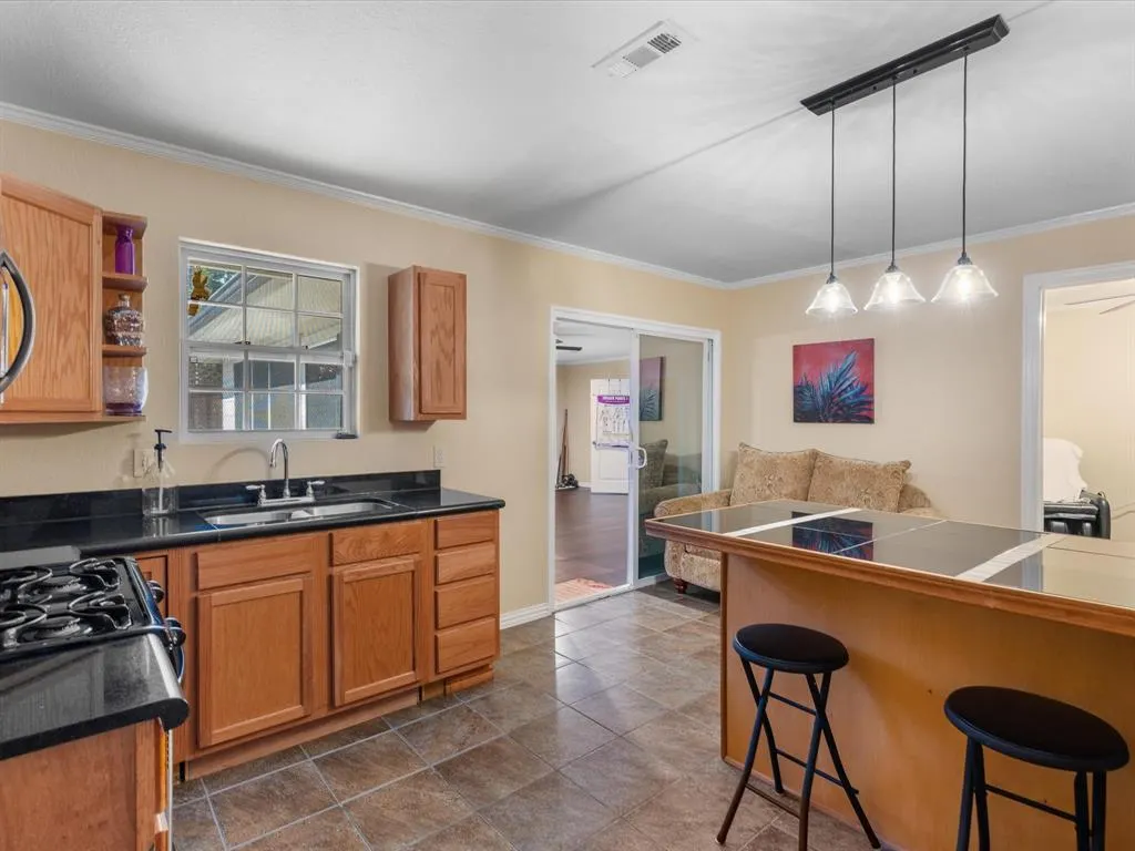 1318 Brook Valley Lane