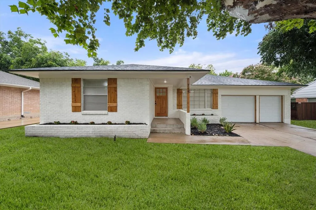 715 Newberry Drive