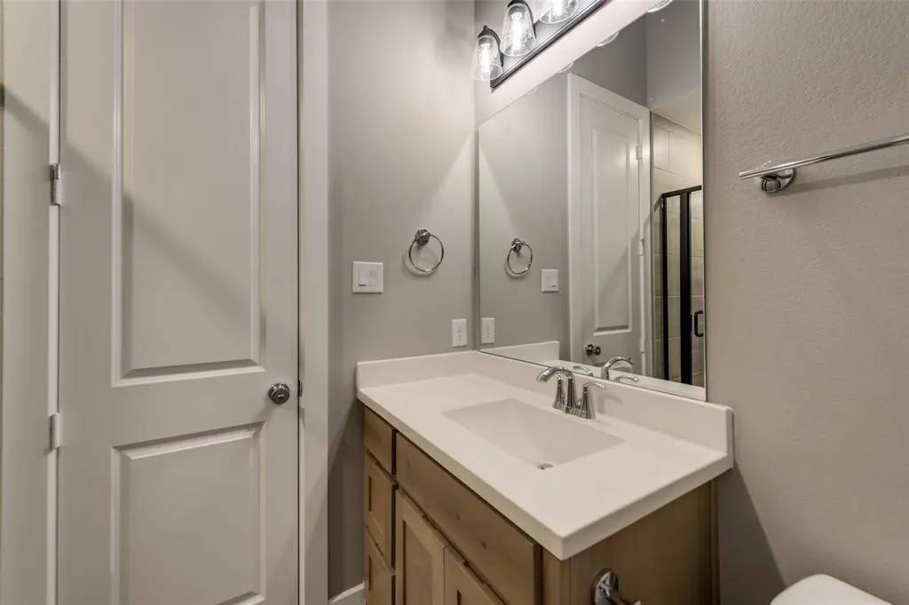 4310 Silver Spur Drive