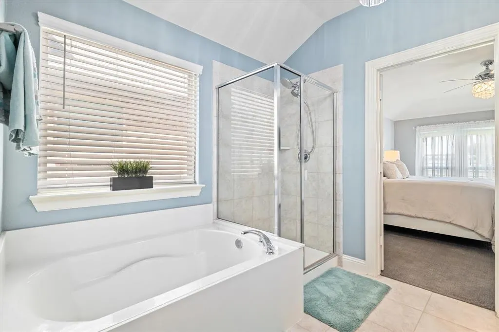 1405 Summit View Lane