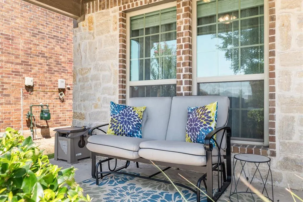 1405 Summit View Lane