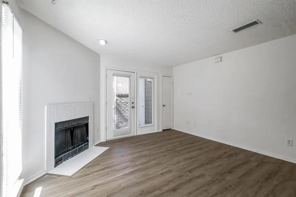 9835 Walnut Street, #106
