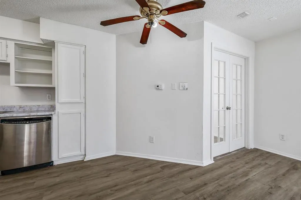 9835 Walnut Street, #106