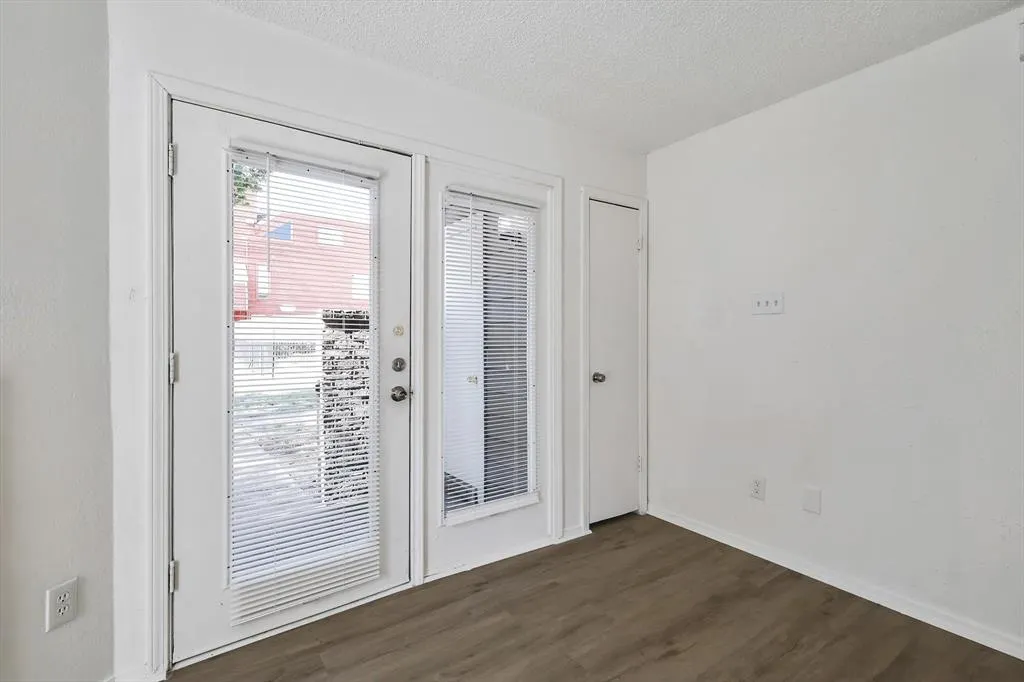 9835 Walnut Street, #106