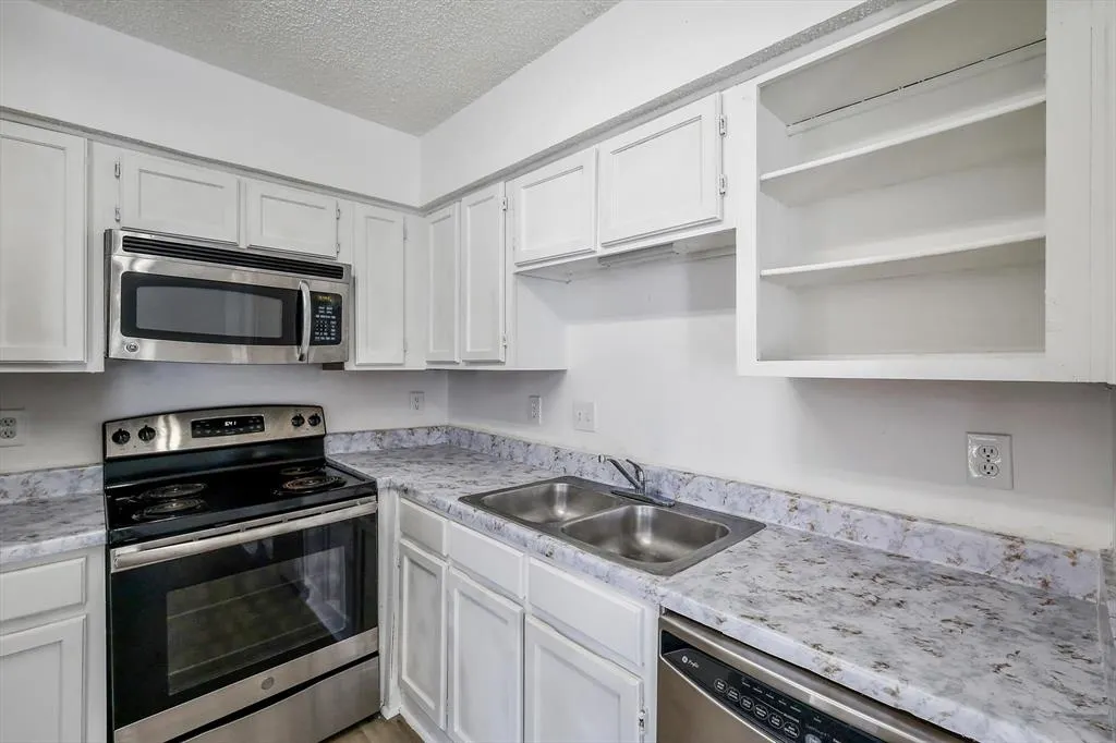 9835 Walnut Street, #106