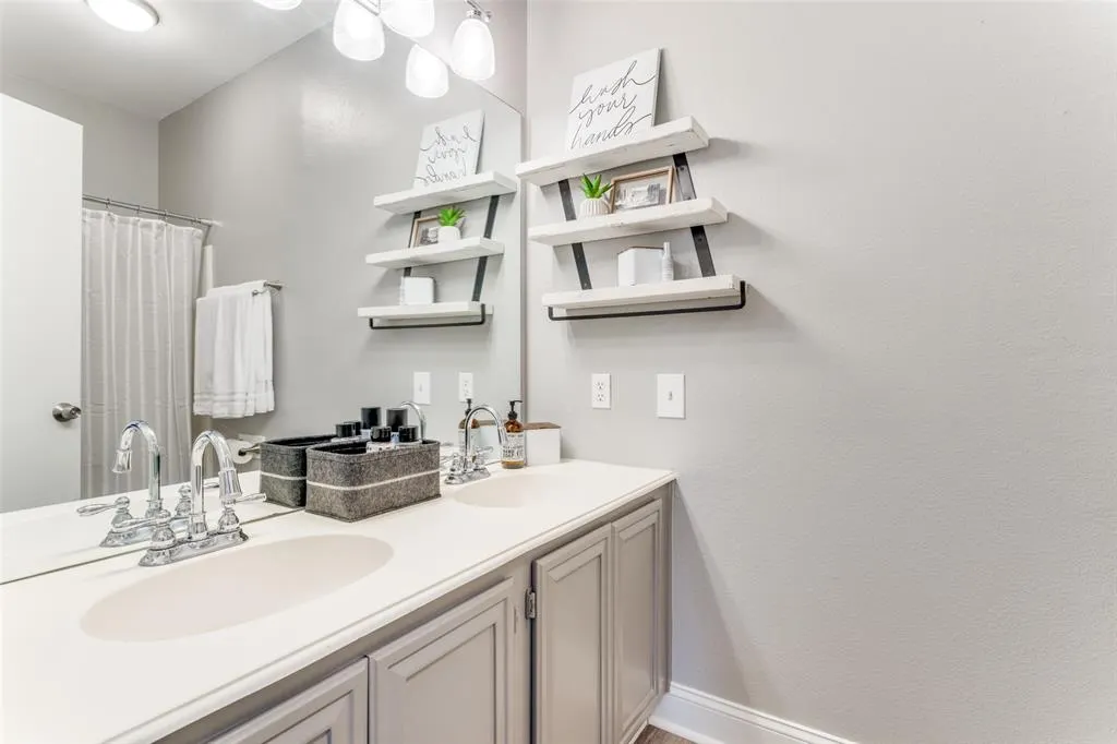 3607 Canyon View Court