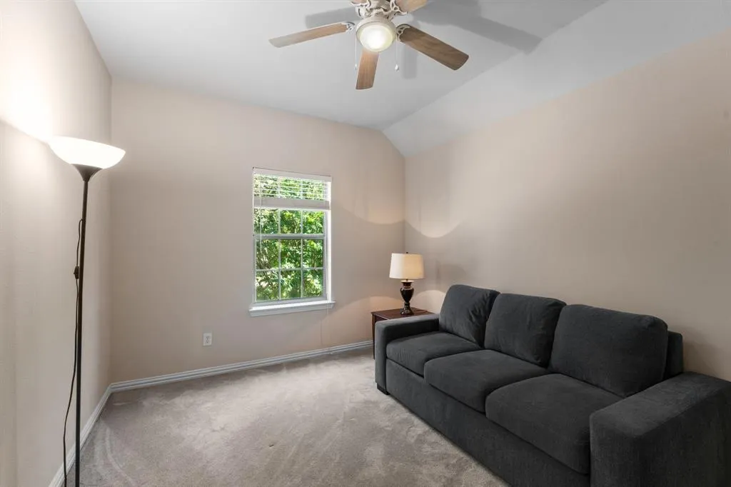 5212 Seashore Lane