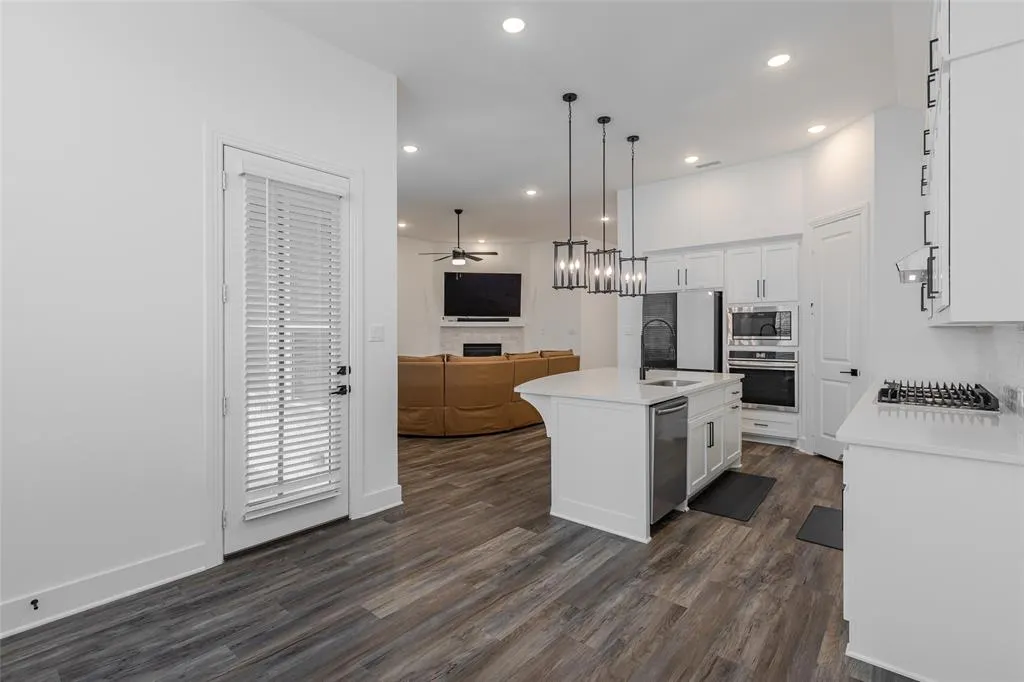 3509 Mescalbean Drive