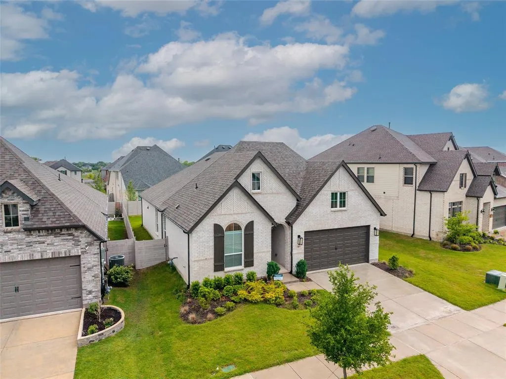 3509 Mescalbean Drive