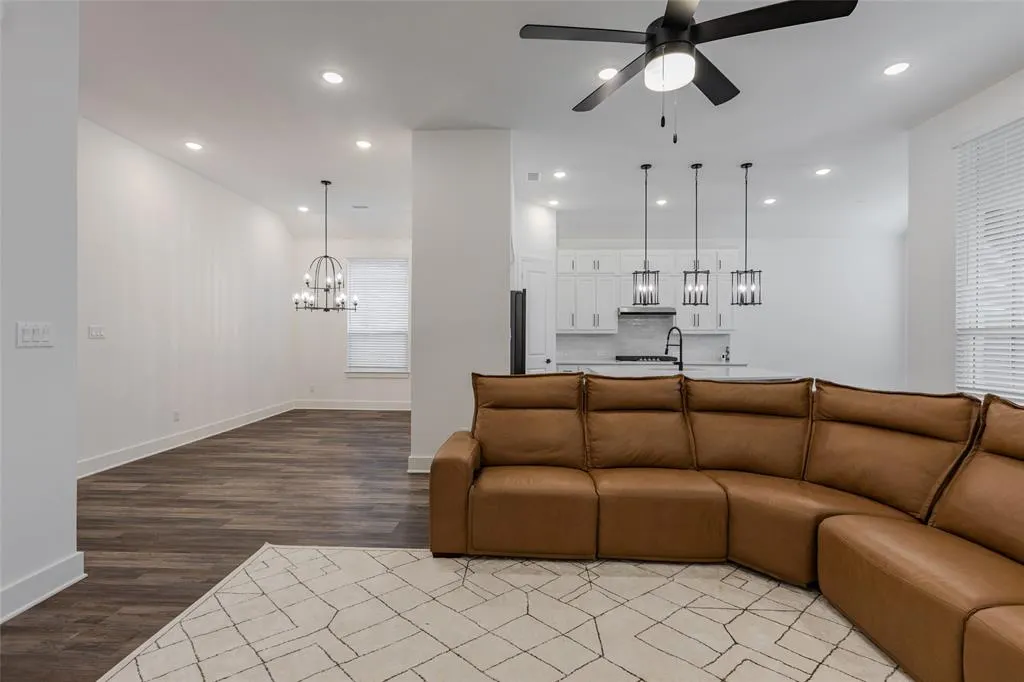 3509 Mescalbean Drive