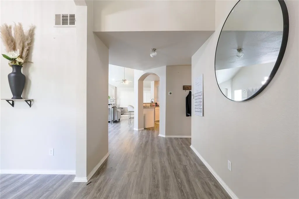 1001 Acacia Drive