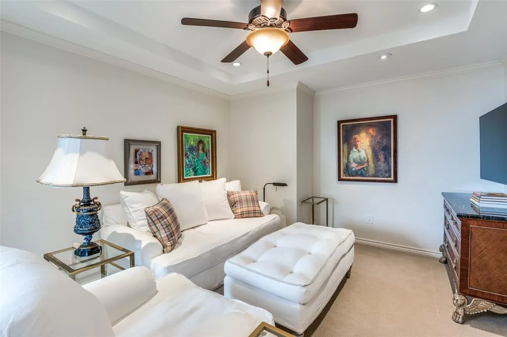 5909 Luther Lane, #1701