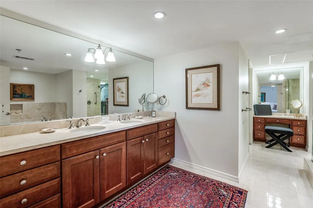 5909 Luther Lane, #1701