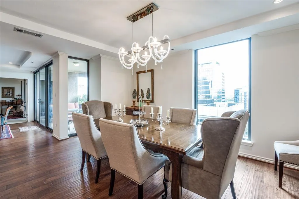 5909 Luther Lane, #1701