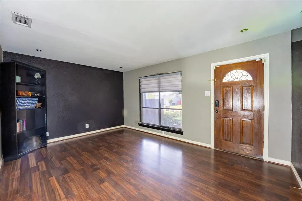 4105 Texas Drive