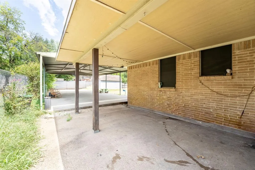 4105 Texas Drive