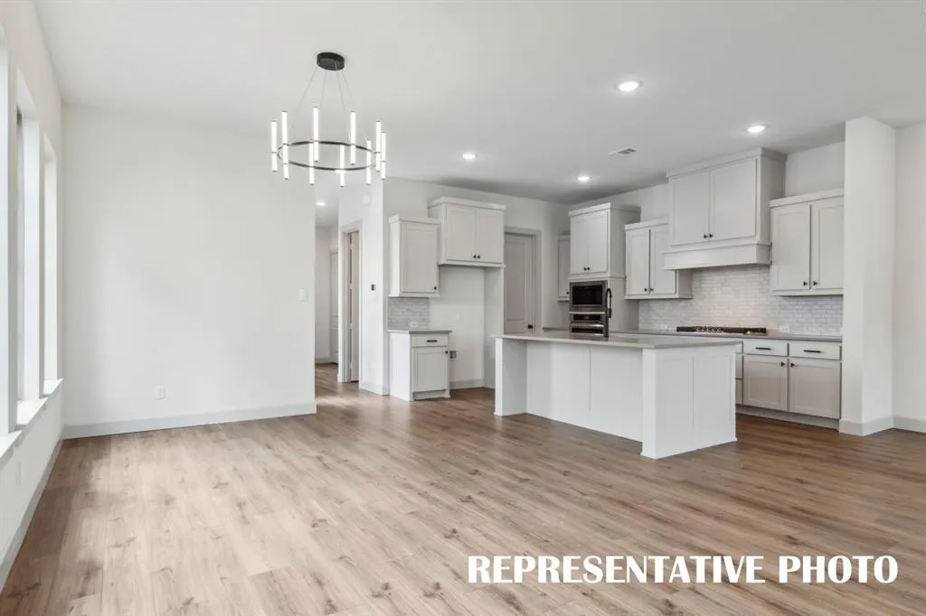 1042 Featherglass Lane