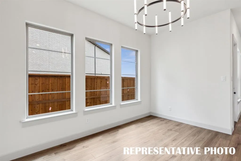 1042 Featherglass Lane