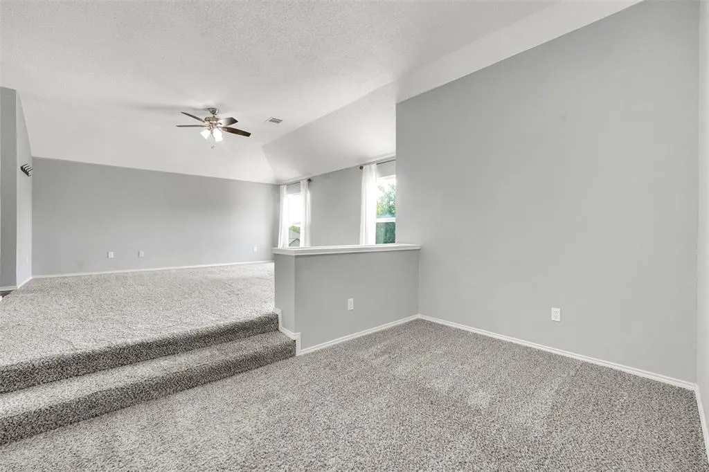 4401 Buena Vista Lane