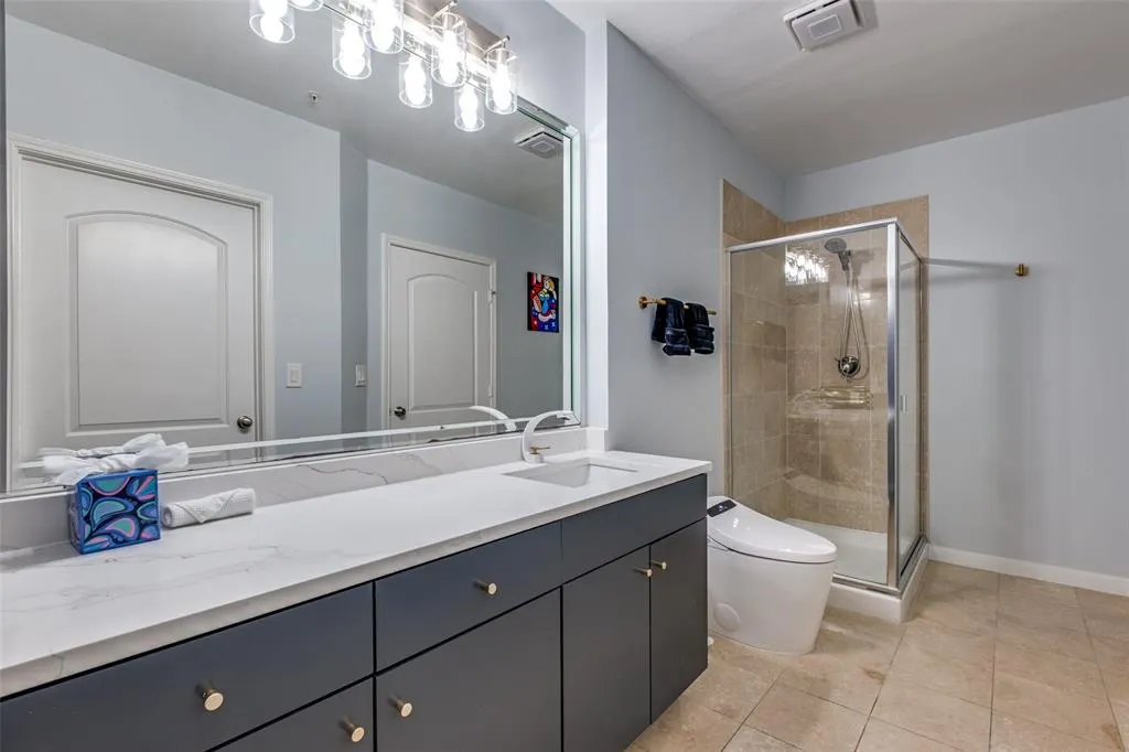 3225 Turtle Creek Boulevard, #1104