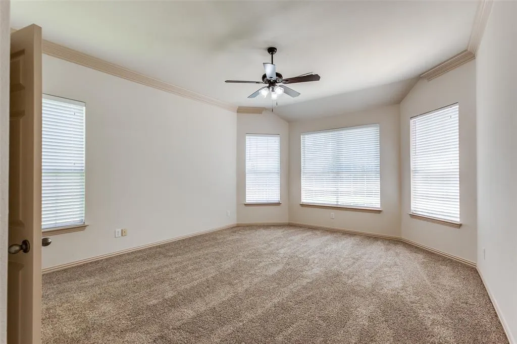 4400 Orchard Gate