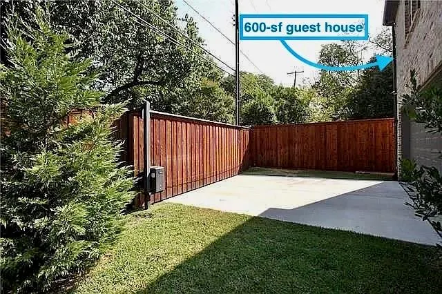 5311 W University Boulevard