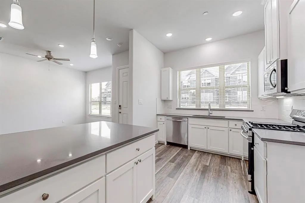 225 Buck Ridge Drive