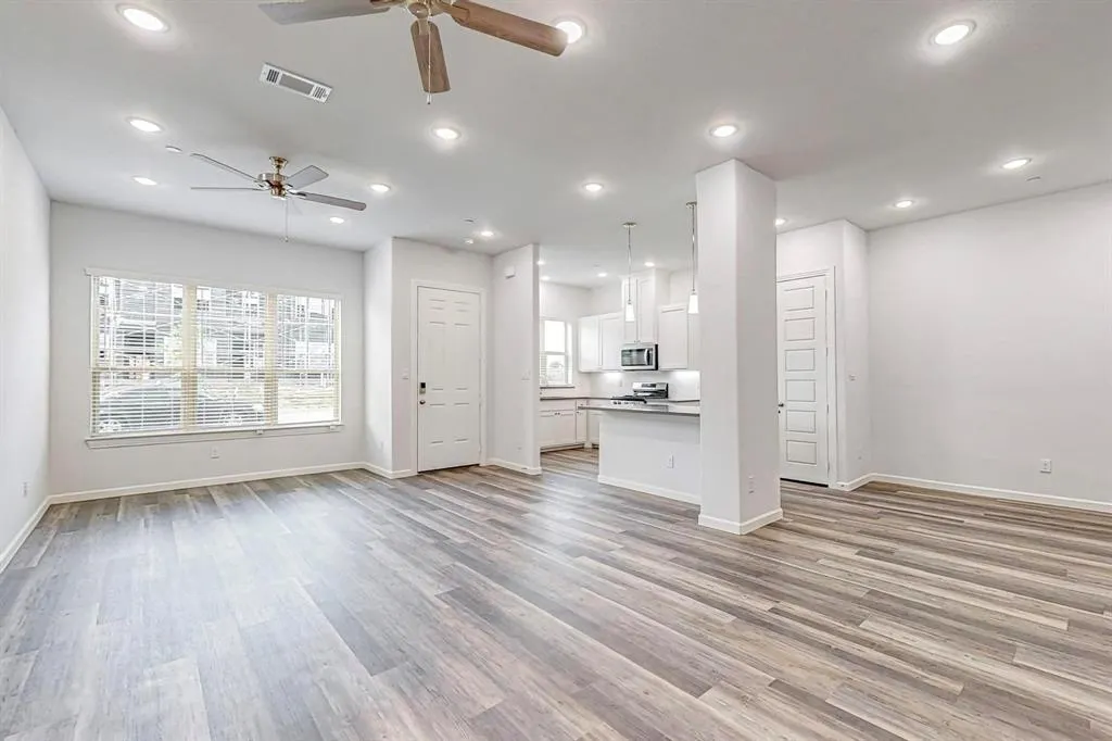 225 Buck Ridge Drive