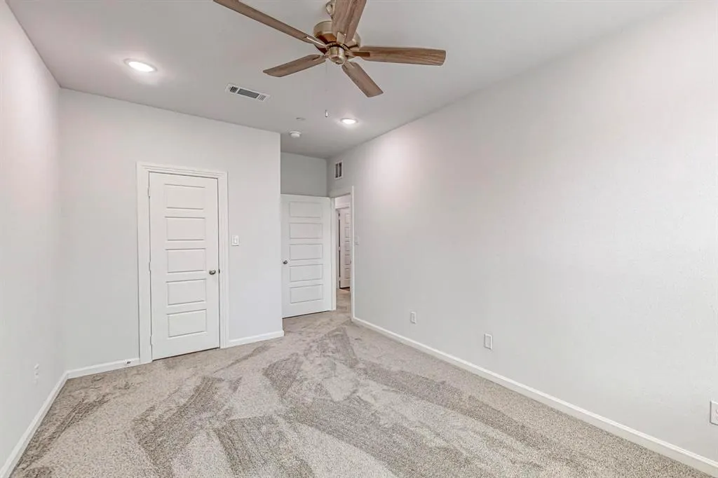 225 Buck Ridge Drive