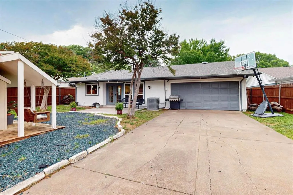 11142 Cactus Lane