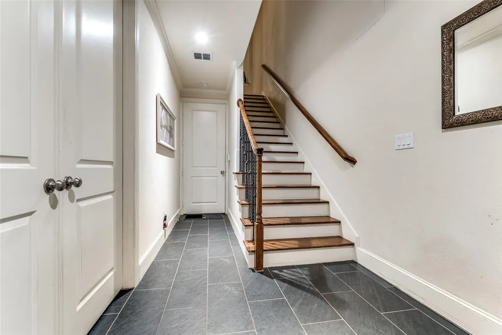 2171 Helsminster Drive