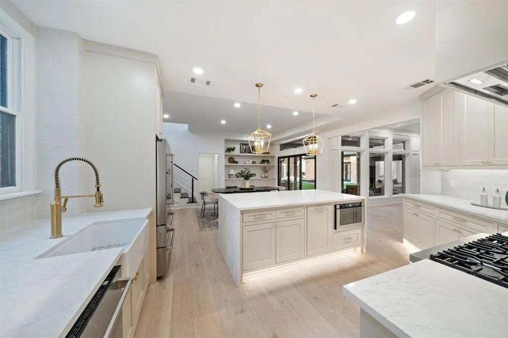 5809 Flintshire Lane