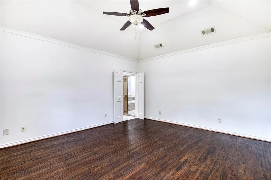 3921 Jamestown Place