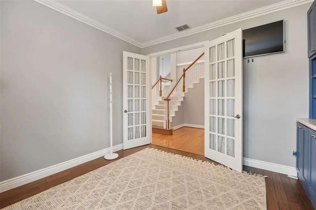 8404 Kobelco Drive