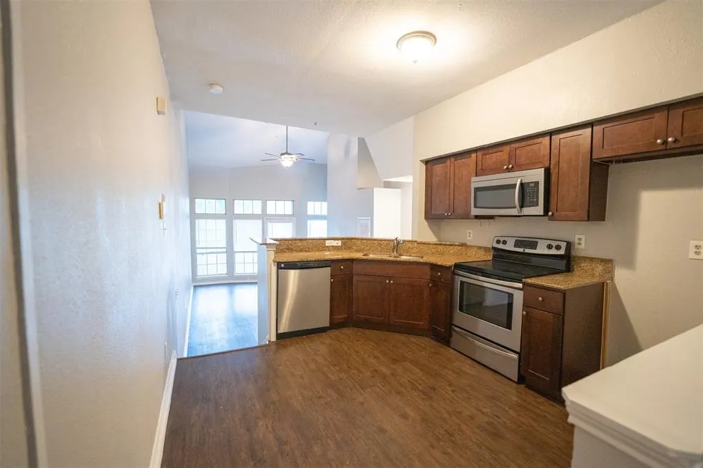 7474 Fair Oaks Avenue, #7412