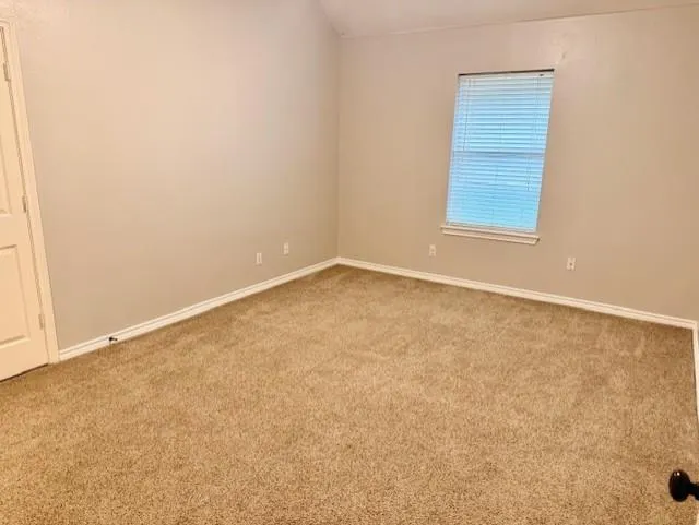 11816 Port Road