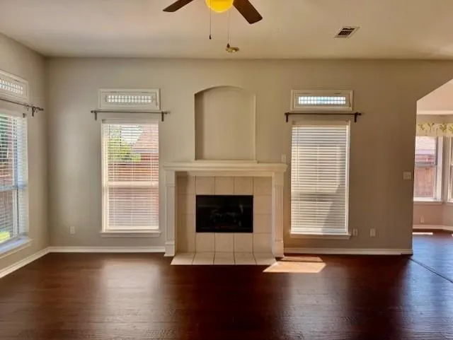 11816 Port Road