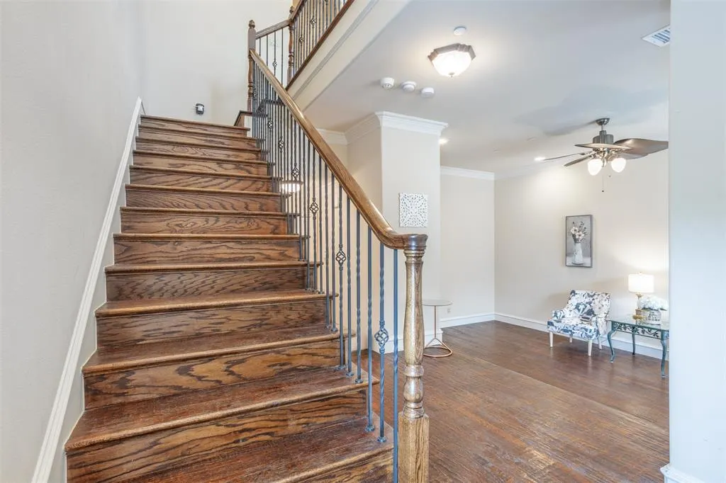 5709 Knox Drive