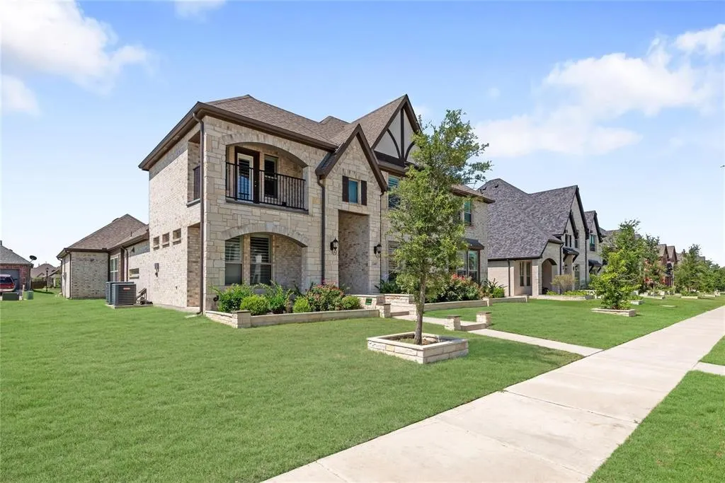 12443 Dove Chase Lane