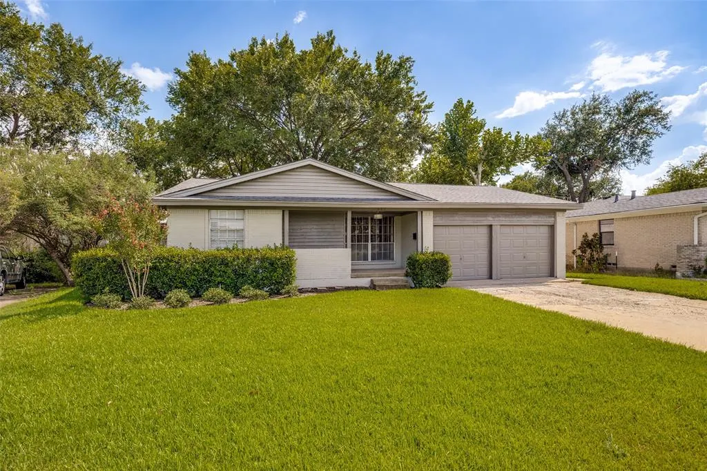 507 Lowell Lane