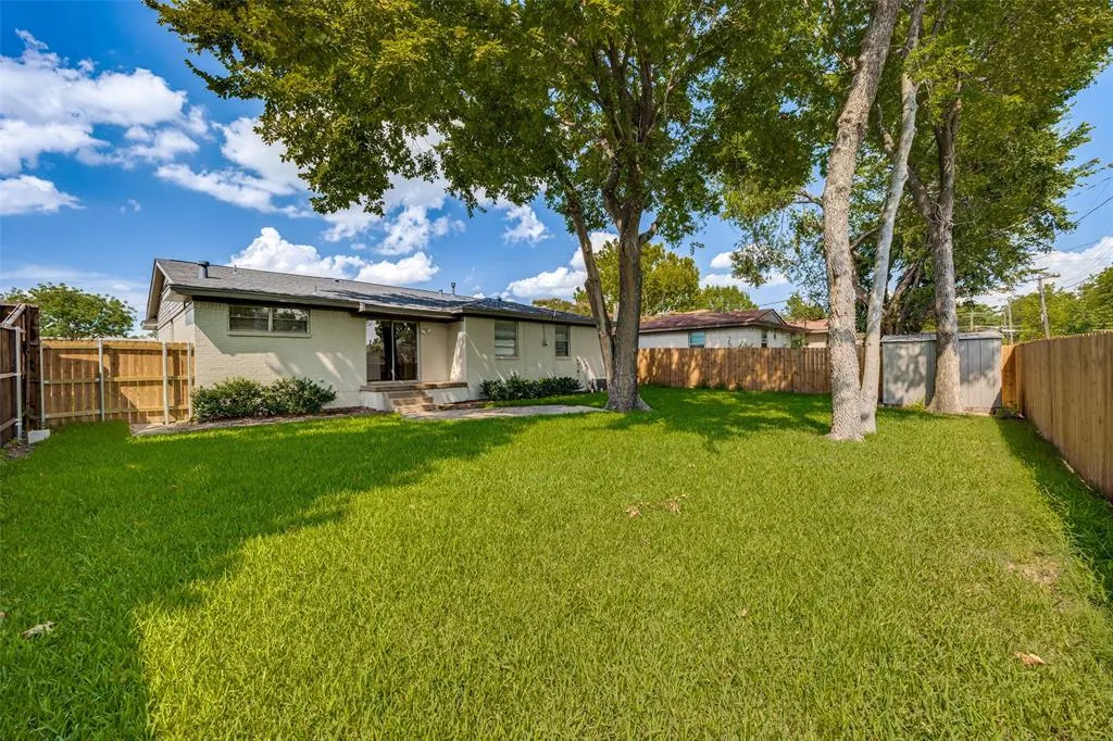 507 Lowell Lane