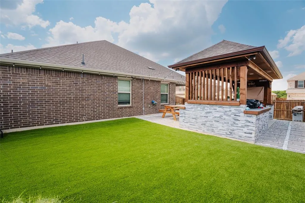 9705 Quail Pointe Rd